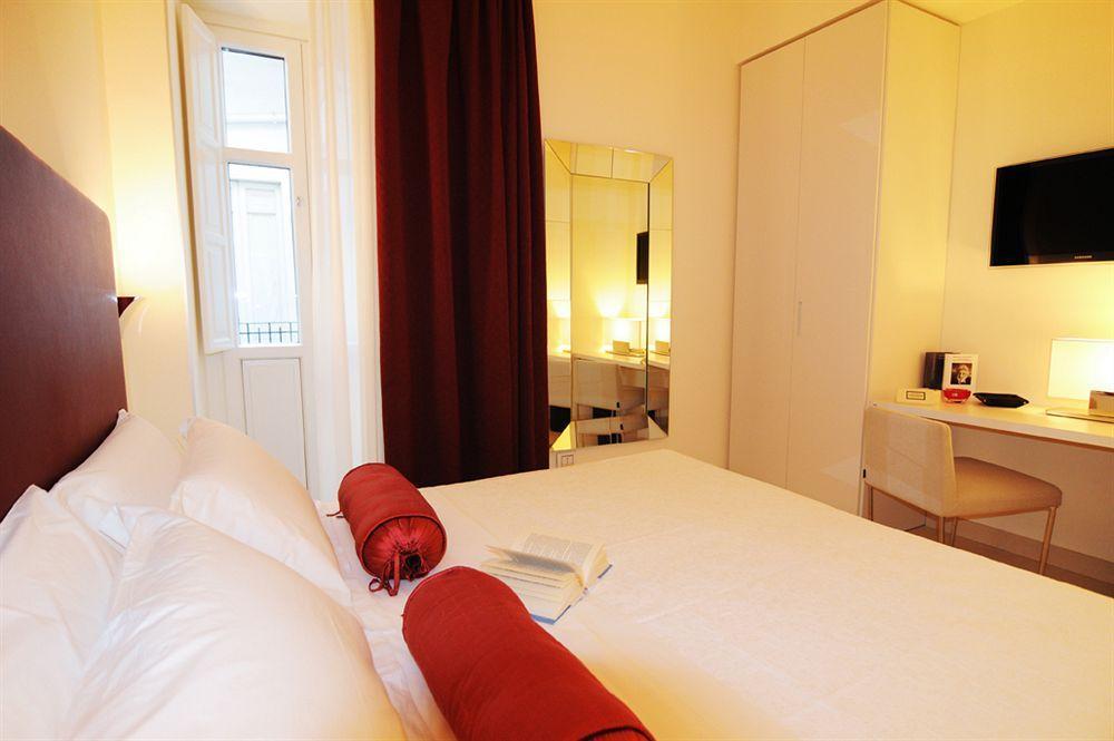 Town House Cavour Bed and Breakfast Reggio di Calabria Buitenkant foto