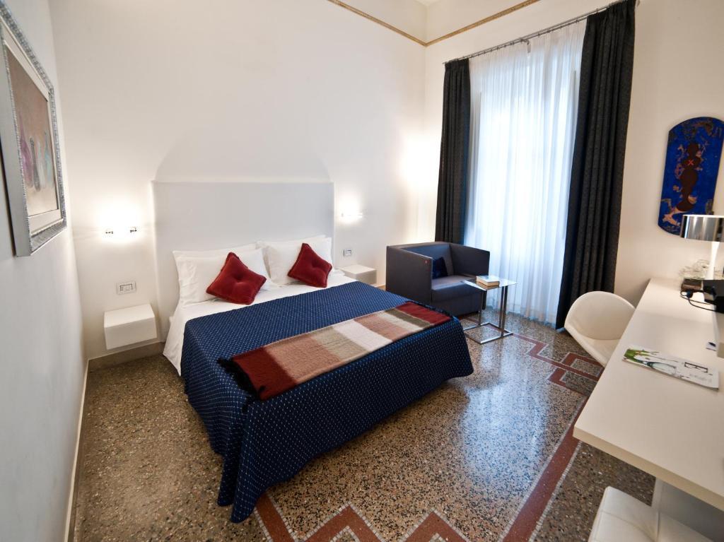 Town House Cavour Bed and Breakfast Reggio di Calabria Kamer foto