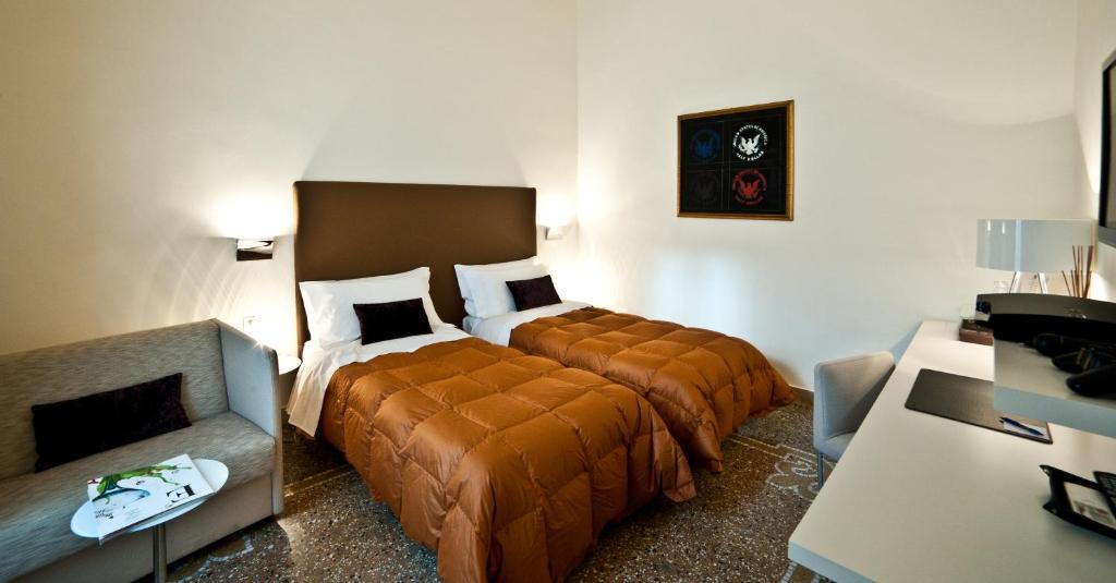 Town House Cavour Bed and Breakfast Reggio di Calabria Kamer foto