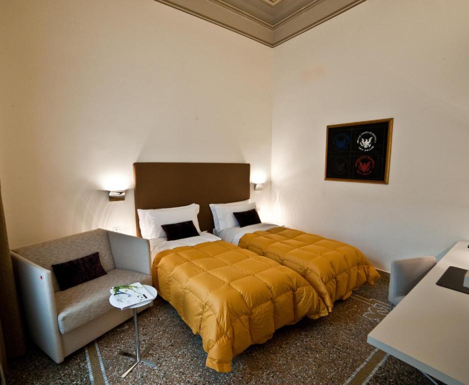 Town House Cavour Bed and Breakfast Reggio di Calabria Kamer foto