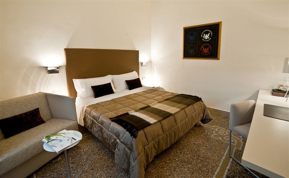 Town House Cavour Bed and Breakfast Reggio di Calabria Buitenkant foto