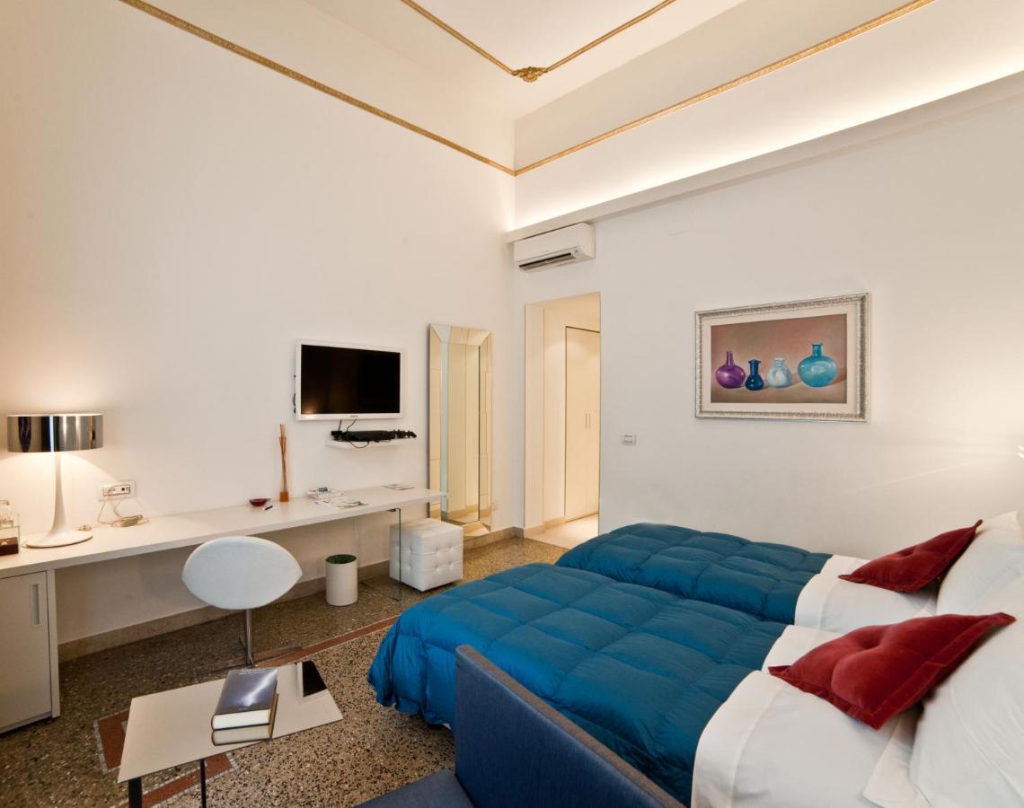 Town House Cavour Bed and Breakfast Reggio di Calabria Kamer foto